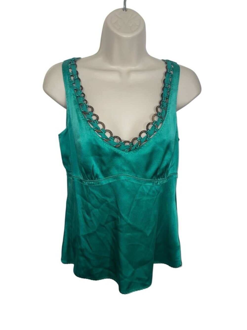 ELLE TAHARI Women's Size Small 95% Silk Embellished Blouse in Green READ FLAWED